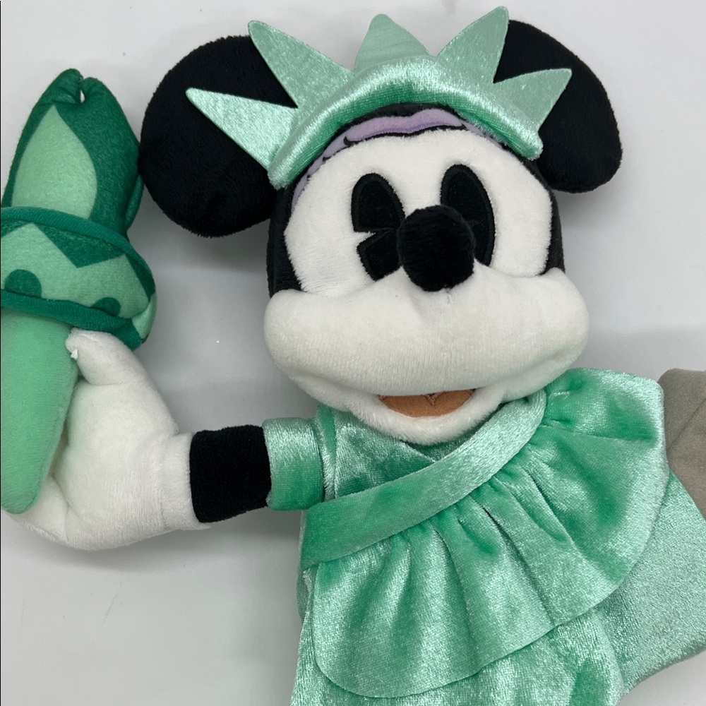 Disney Minnie Mouse Liberty Plush in Green and Yellow - Picture 4 of 10